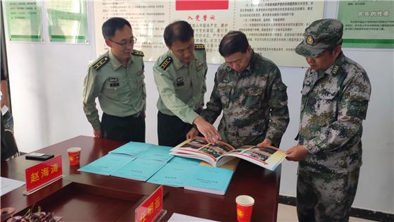 河北省軍區(qū)副政委要文須一行赴范家莊鄉(xiāng)王家莊村調(diào)研指導(dǎo)工作